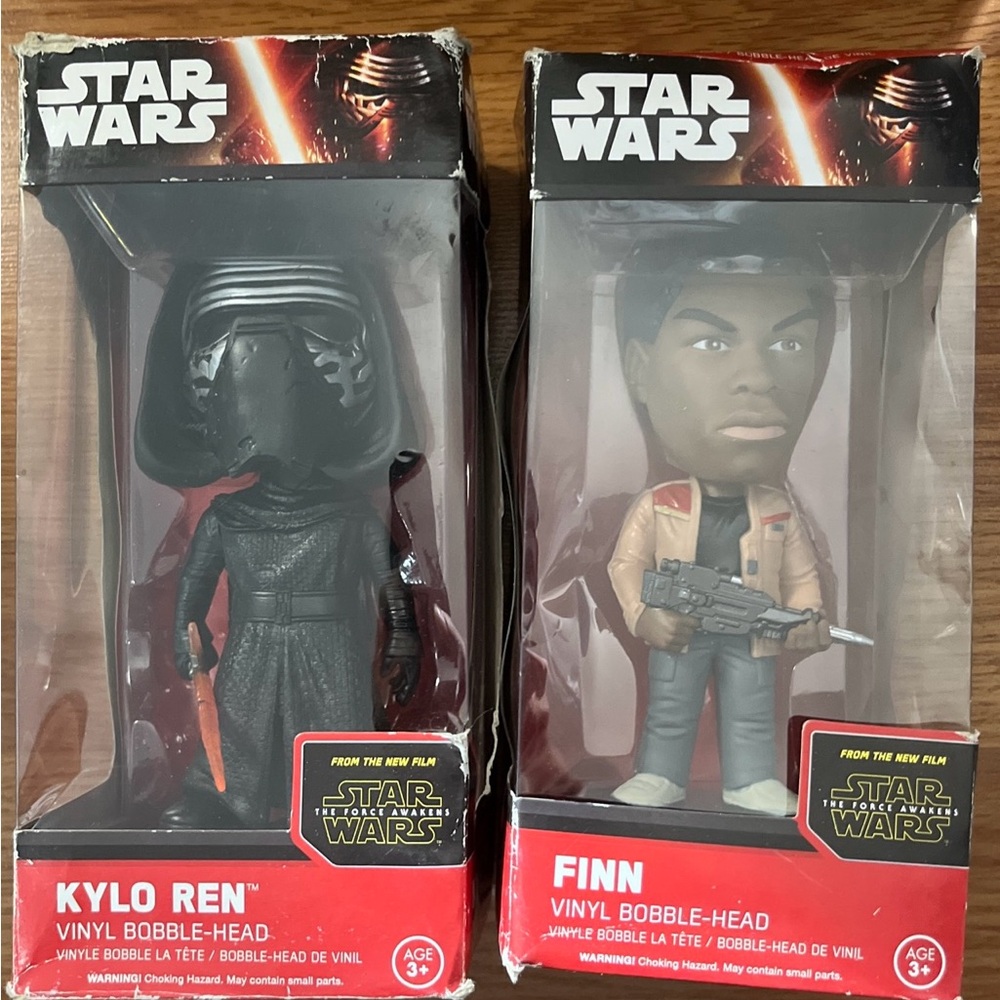STAR WARS Episode VII Force Awakens KYLO REN Finn Vinyl Bobble-Head Funko 7”